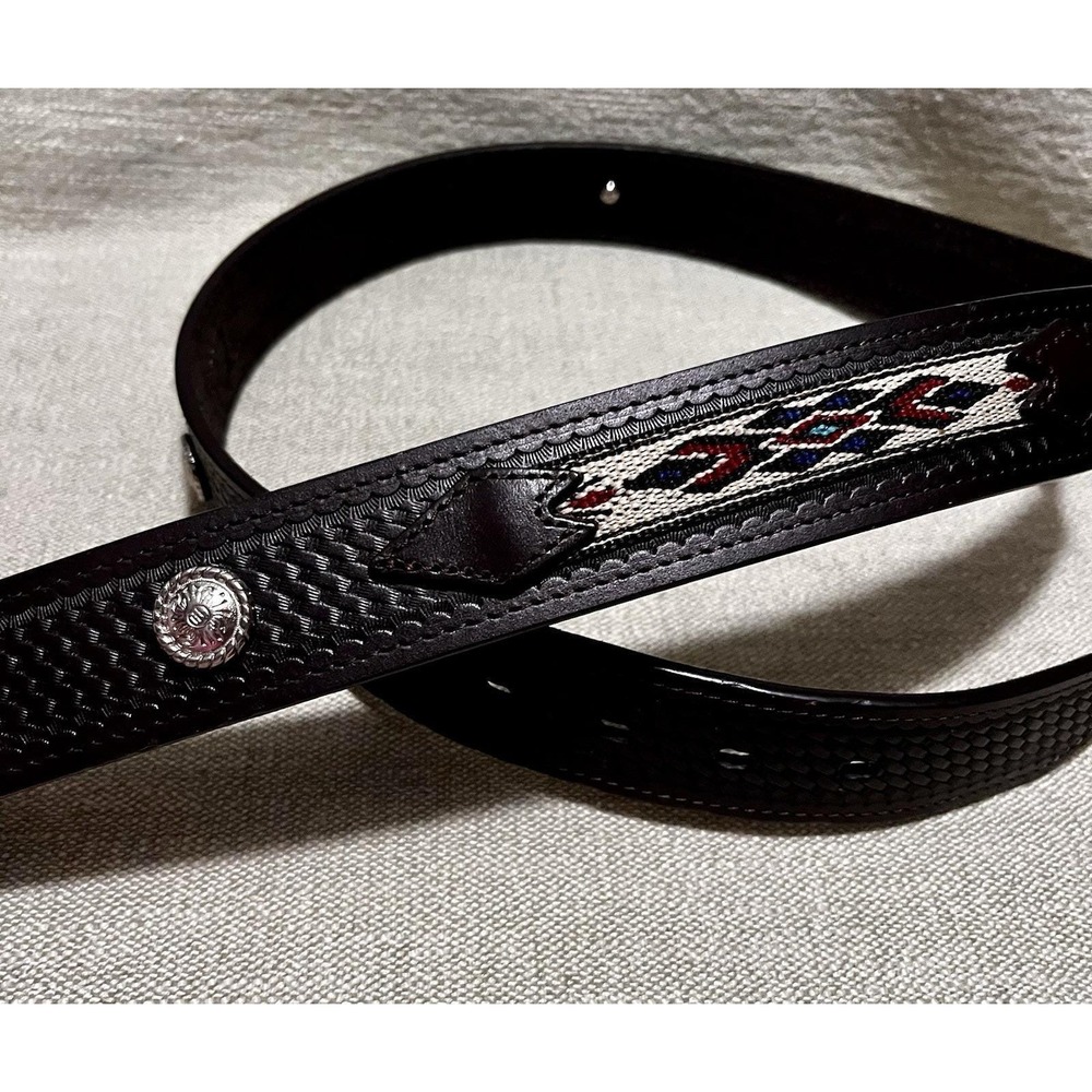 1982 Hesston Rodeo Buckle 36–38 Basketweave Blk Leather Floral Conchas Southwest - Picture 5 of 12